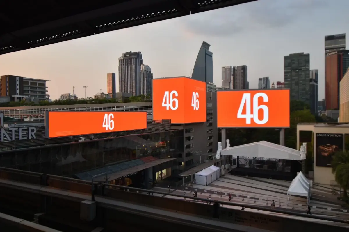 ปชน.ปล่อยแคมเปญ 'เปลี่ยน' โค้งท้ายเลือกตั้ง ขึ้นบิลบอร์ดทั่วไทย