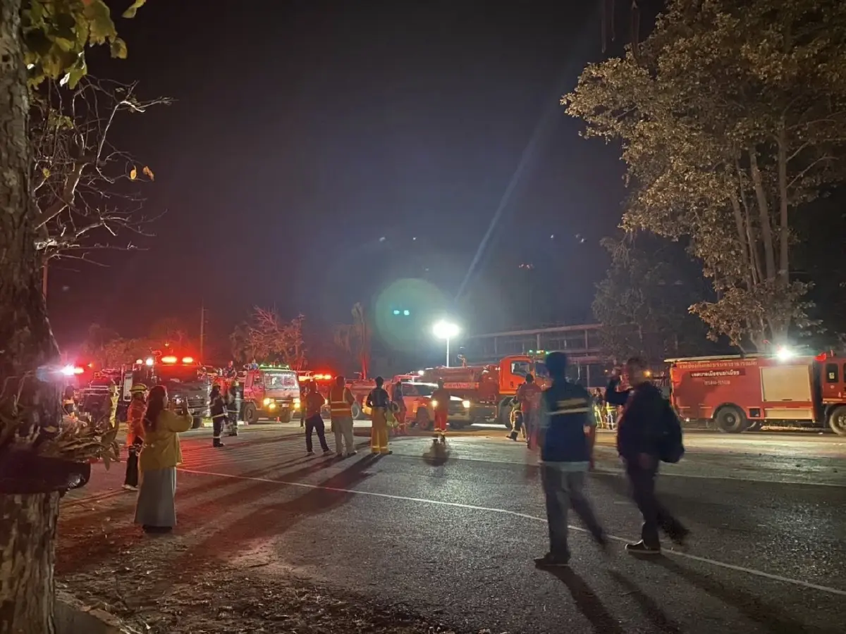 สรุปเหตุระเบิดคลังแสง ตชด.21 สุรินทร์ EOD เร่งกู้ซาก RPG ตกค้าง