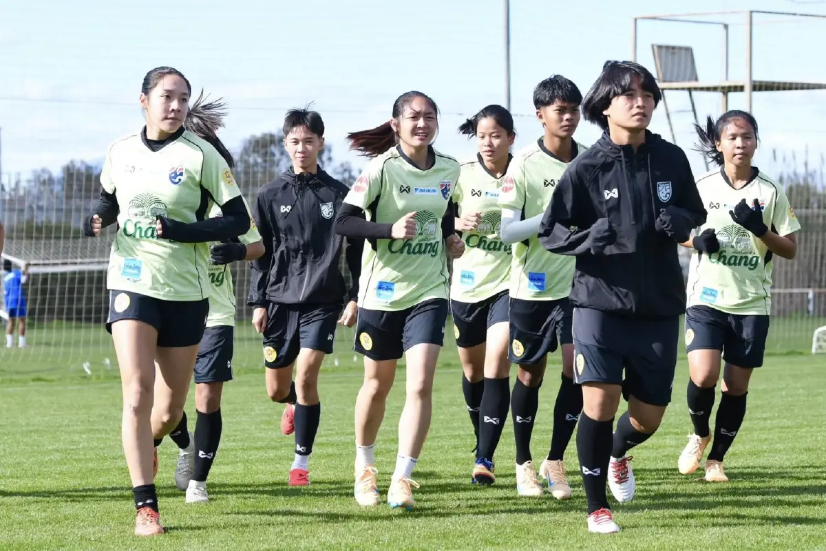 ถ่ายทอดสดฟุตบอลหญิง 'ไทย พบ จอร์แดน' ดูบอลสด BEE GIRLS TROPHY 2026
