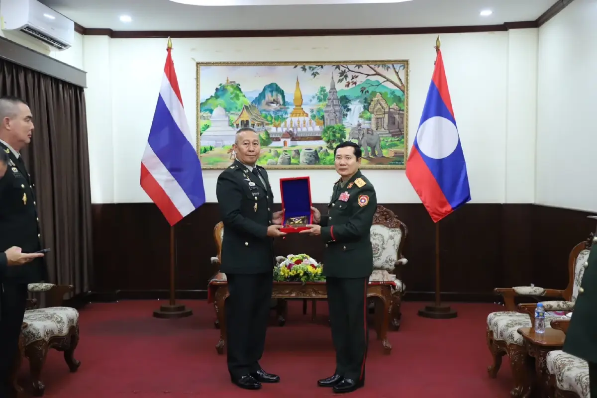 สปป.ลาว ยันไม่เข้าข้างใคร ปมชายแดนไทย-กัมพูชา ขอไทยผ่อนปรนส่งน้ำมัน