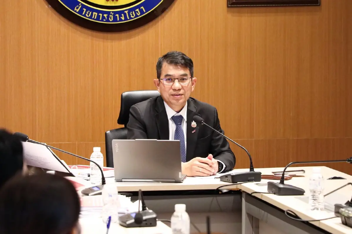 บอร์ด รฟท.ไฟเขียวจัดหารถจักรบำรุงทางชุดใหม่ 23 คัน 2,850 ล้านบาท