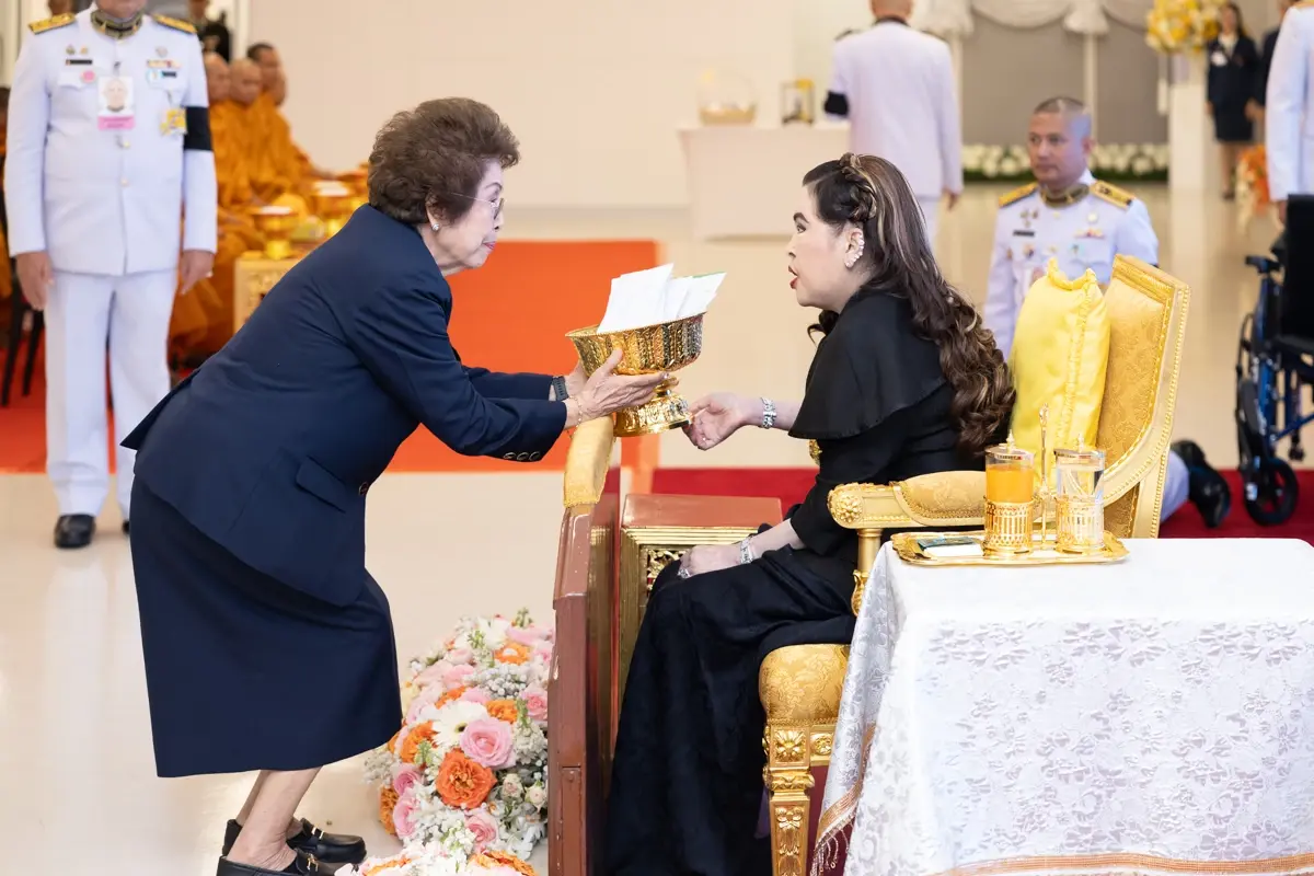 กรมพระศรีสวางควัฒนฯ ทรงรับการทูลเกล้าฯ ถวายเงินสมทบ “กองทุนหทัยทิพย์”