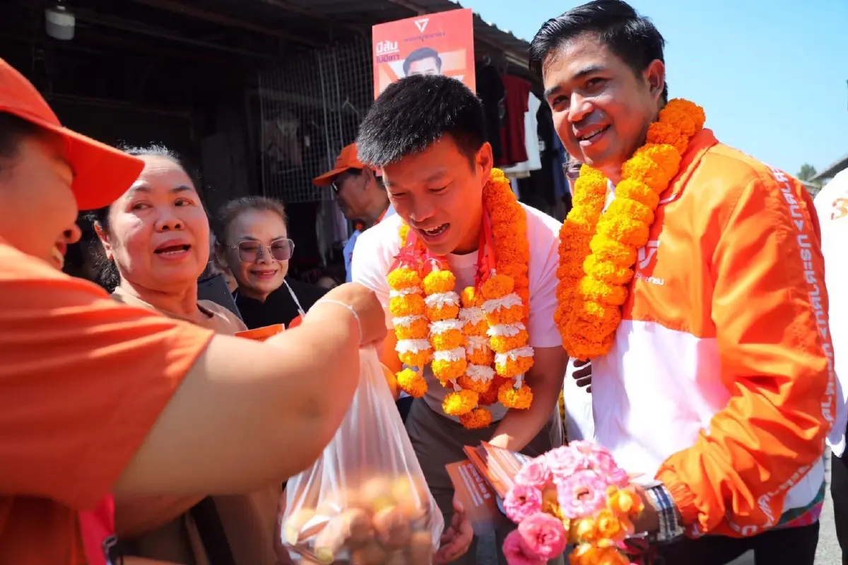 'เท้ง' อ้อนชาวอุดรฯ ปลุกกา ปชน. รับขาด สส.เขตอีกเยอะ ไว้โหวตนายกฯ