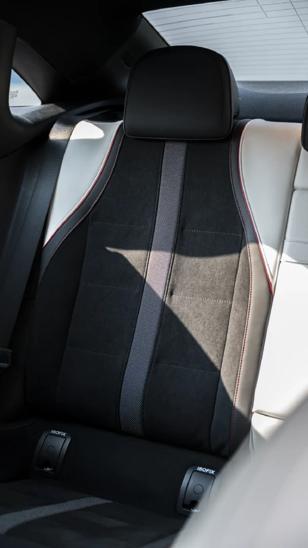 'CLA 250+ Electric' อีวี ตัวเนียน บาลานซ์ดี อารมณ์สปอร์ต ขับสนุก