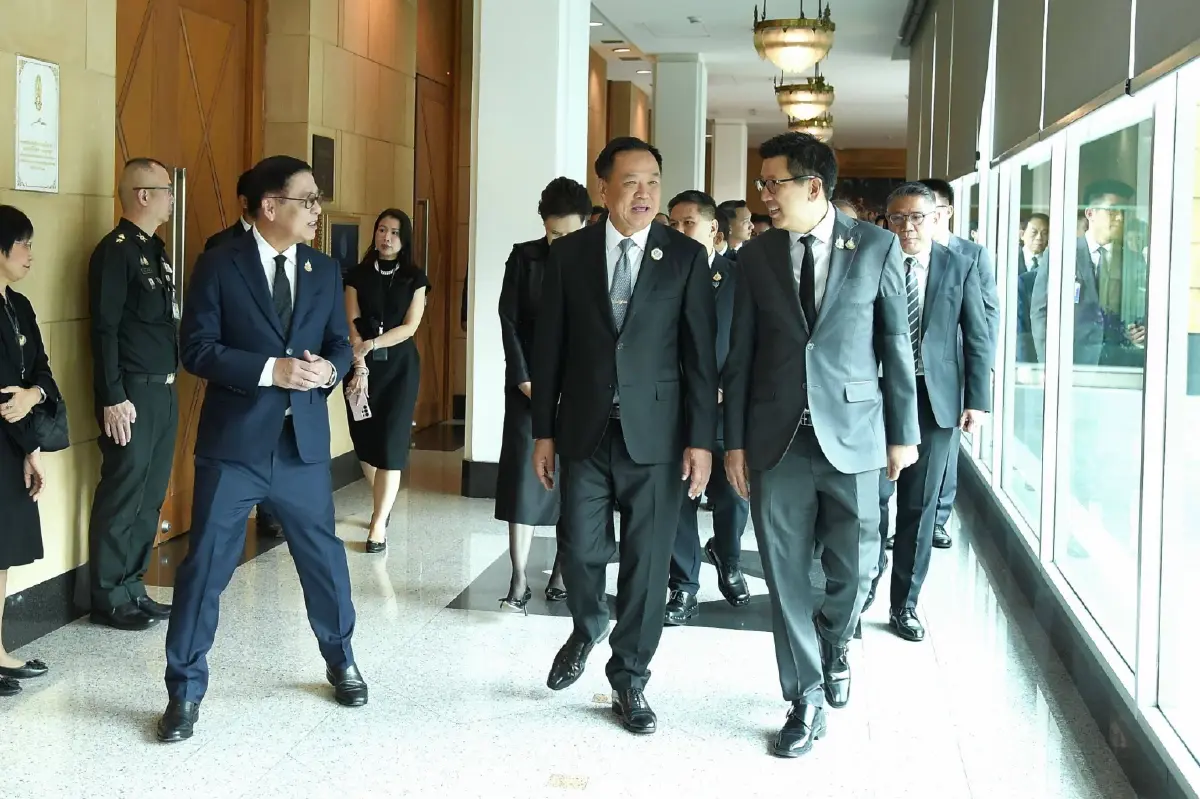 นายกฯ มอบนโยบายรัฐมนตรีเศรษฐกิจ-ผู้บริหารกระทรวงการต่างประเทศเคลื่อนการทูตคู่เศรษฐกิจ