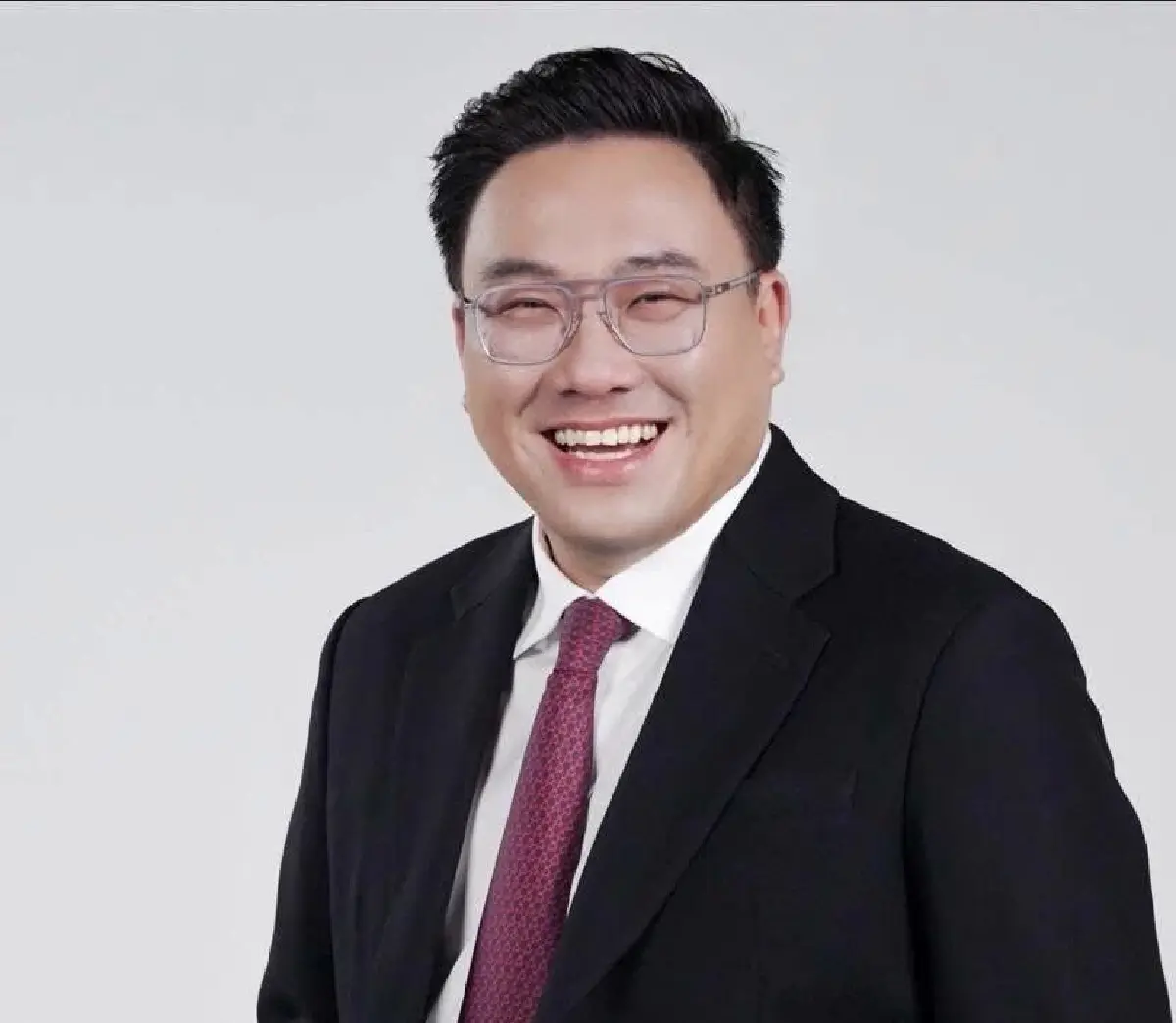 ผ่าร้อยซุ้ม 'แดง' ขาลง! 'อีสาน' พรึ่บ 'เหนือ' สิ้นสภาพ