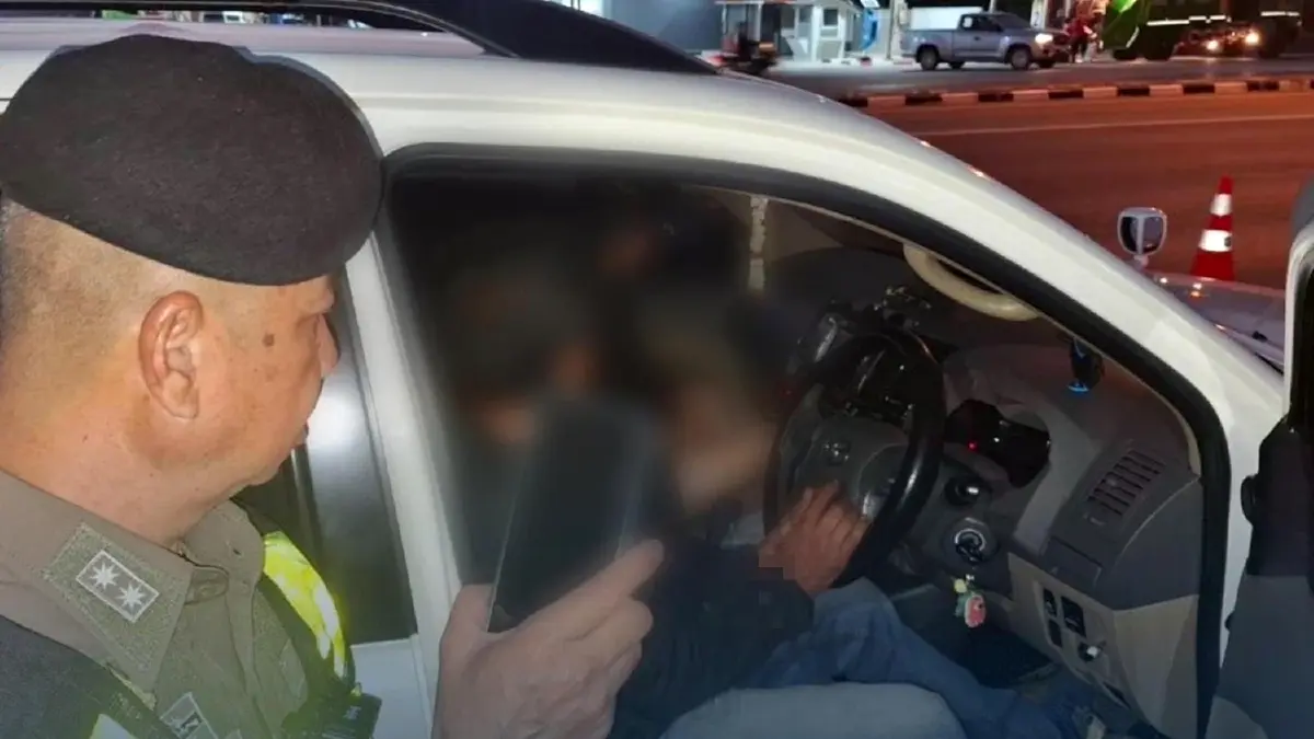 จับคาชายแดนจันทบุรี แก๊งคนไทยร่วมมือนายหน้าเขมร ลอบขนต่างด้าวชาวจีน 12 ราย