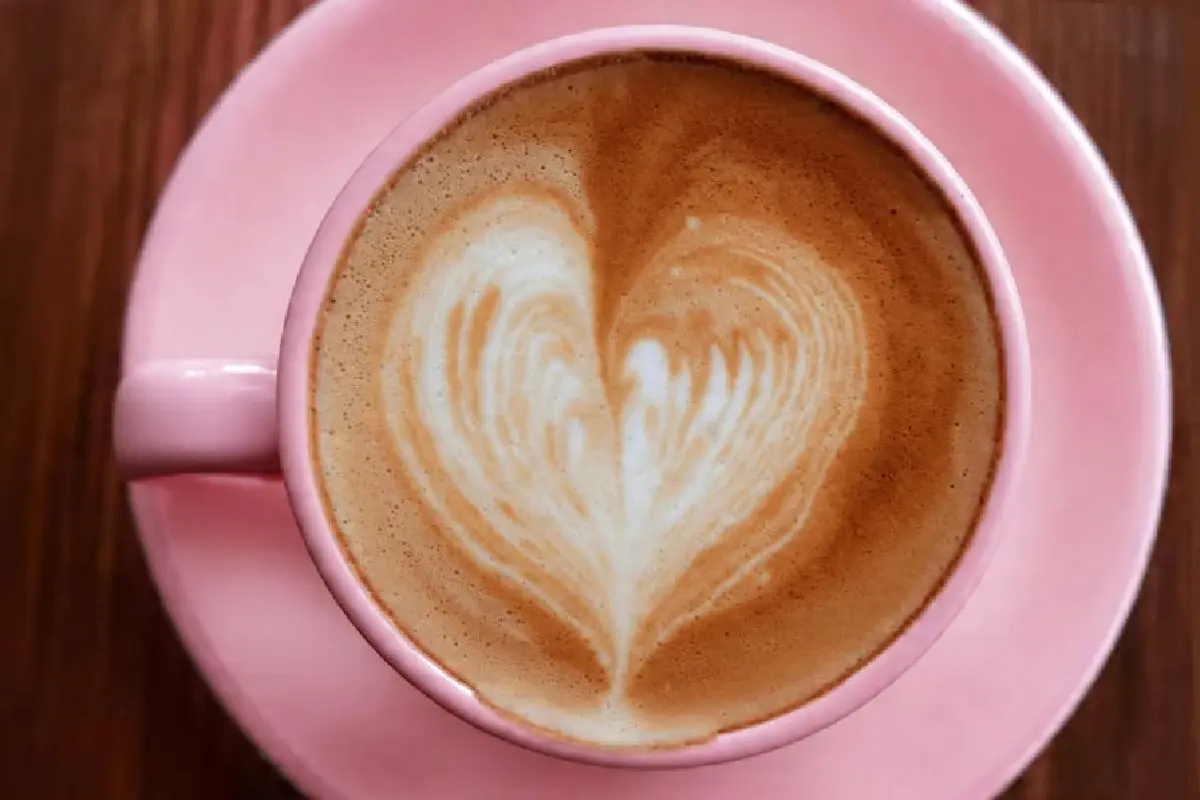 ชวนจิบ 'เมนูสีชมพู' กาแฟธีมวาเลนไทน์