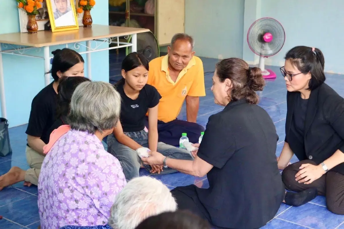 ทูตอิสราเอลพบครอบครัวเหยื่อชาวไทยภาคตะวันออกเฉียงเหนือ