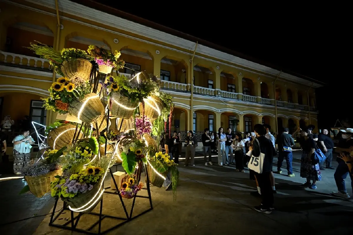 BKKDW2026 นักเรียนสวนกุหลาบ 'รอดไปด้วยกัน' กับชุมชนปากคลองตลาด