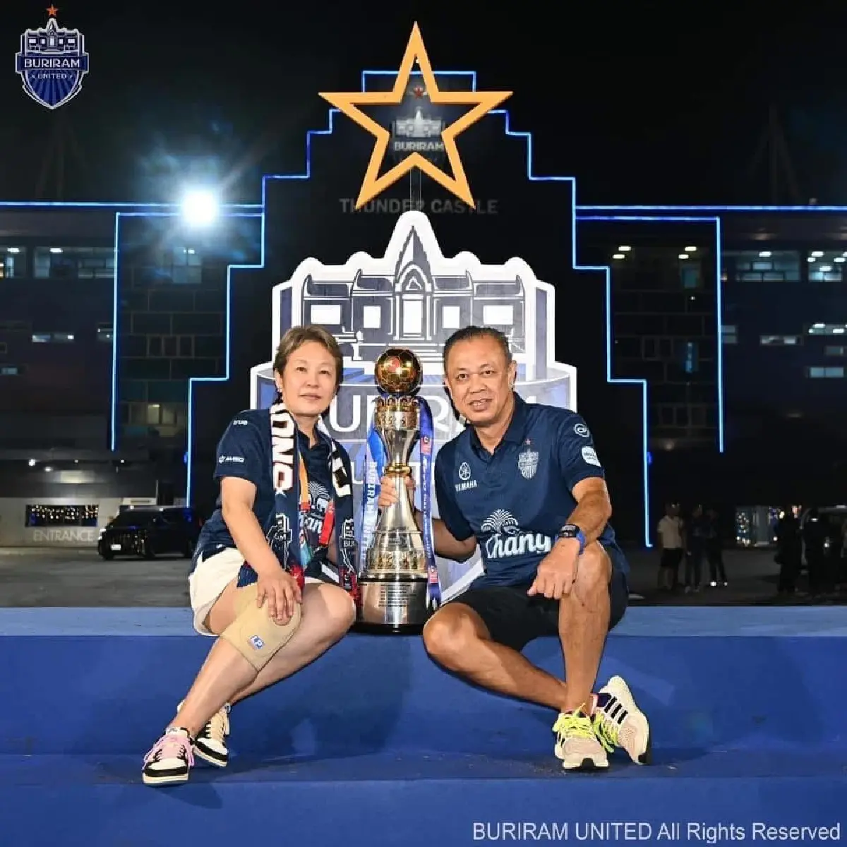 อสูรน้ำเงิน ซูเปอร์บ้านยักษ์  ‘เนวิน’แบ็กอัป 'นายกฯหนู'