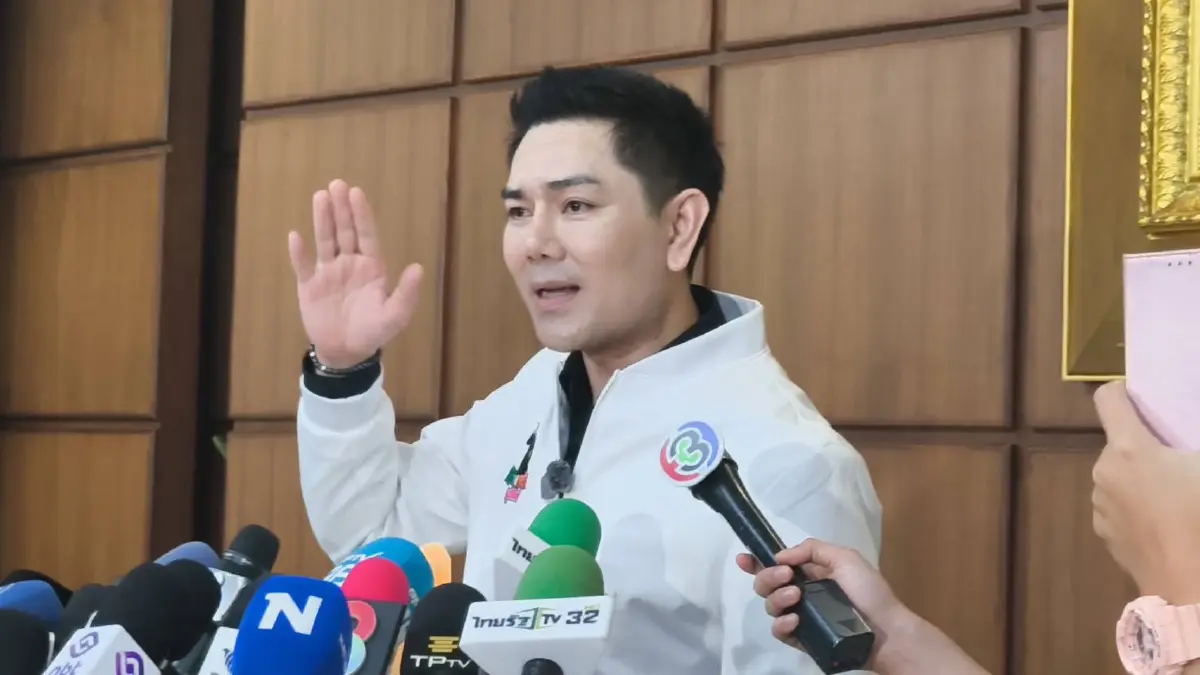 'ทนายอั๋น' จุดเทียนให้แสงใน กกต. ถามเมื่อไหร่รับรองผลเลือกตั้ง