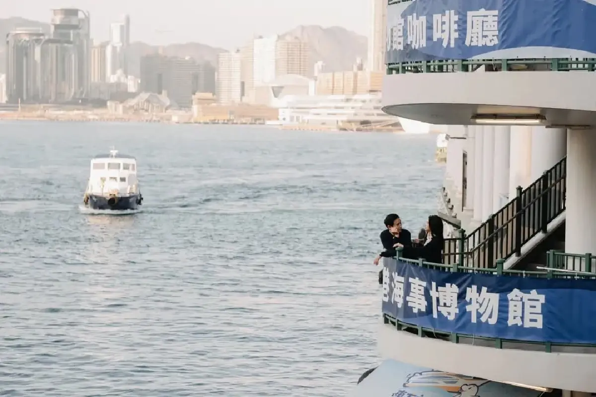 เปิดโหมดคลั่งรัก! ทิม พิธา เสิร์ฟหวานฉ่ำควง ก้อย อรัชพร สวีทฮ่องกง