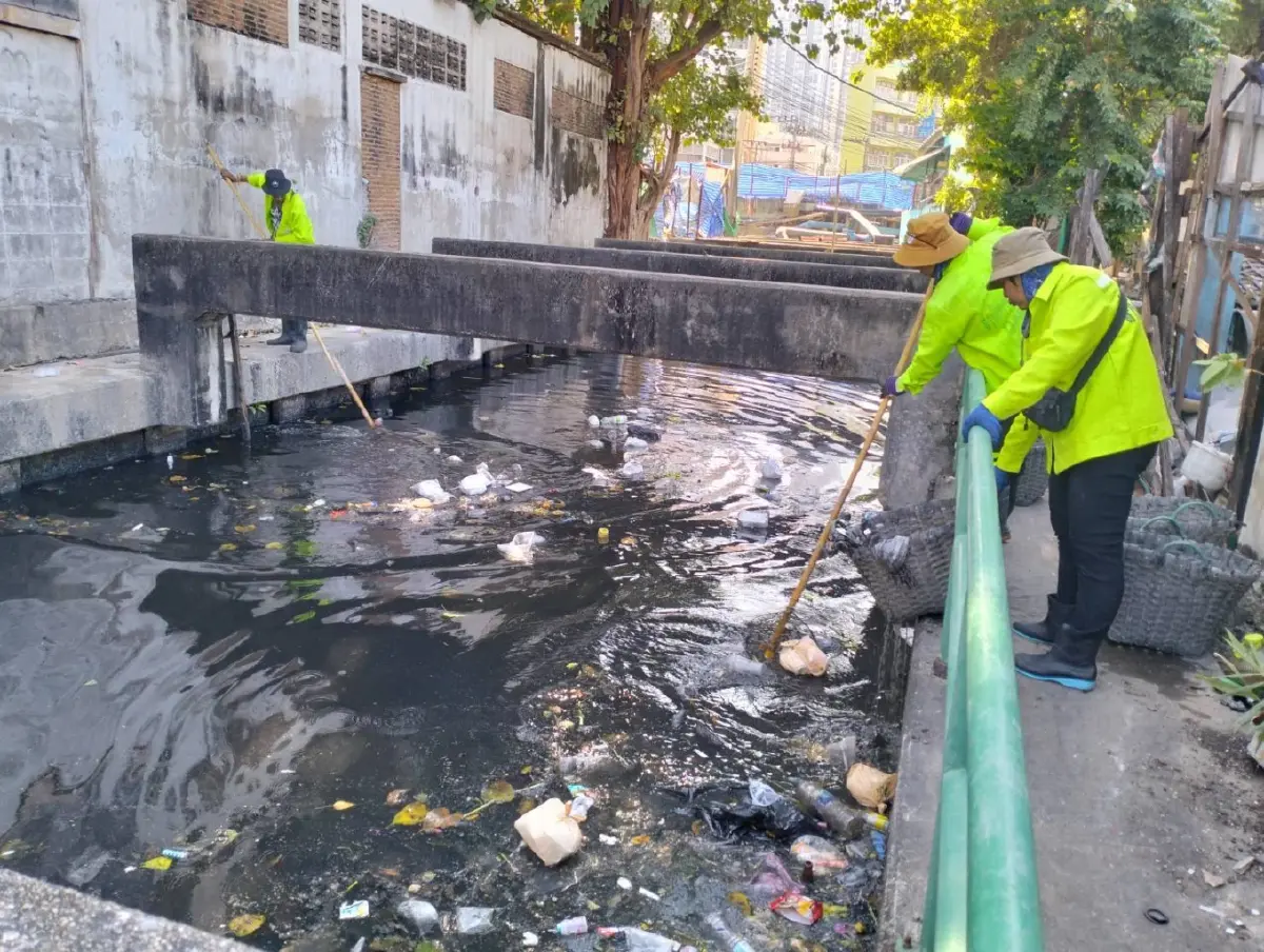 กทม. ลุยลอกท่อรับมือฝนปี 69 คืบหน้า 30% ตรวจเข้มจุดก่อสร้าง-จัดการผู้รับเหมามักง่าย
