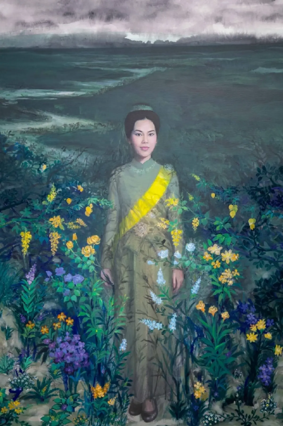 2 ศิลปินแห่งชาติกับนิทรรศการน้อมรำลึกพระบรมราชชนนีพันปีหลวง