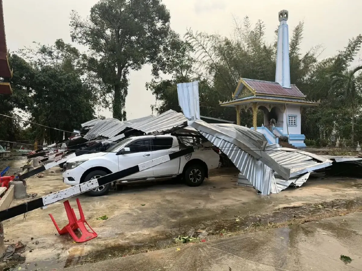 ด่วน พายุฤดูร้อนถล่มเชียงใหม่ ฝนตกหนัก ลมกระโชกแรง บ้านเรือน-วัดเสียหายหนัก