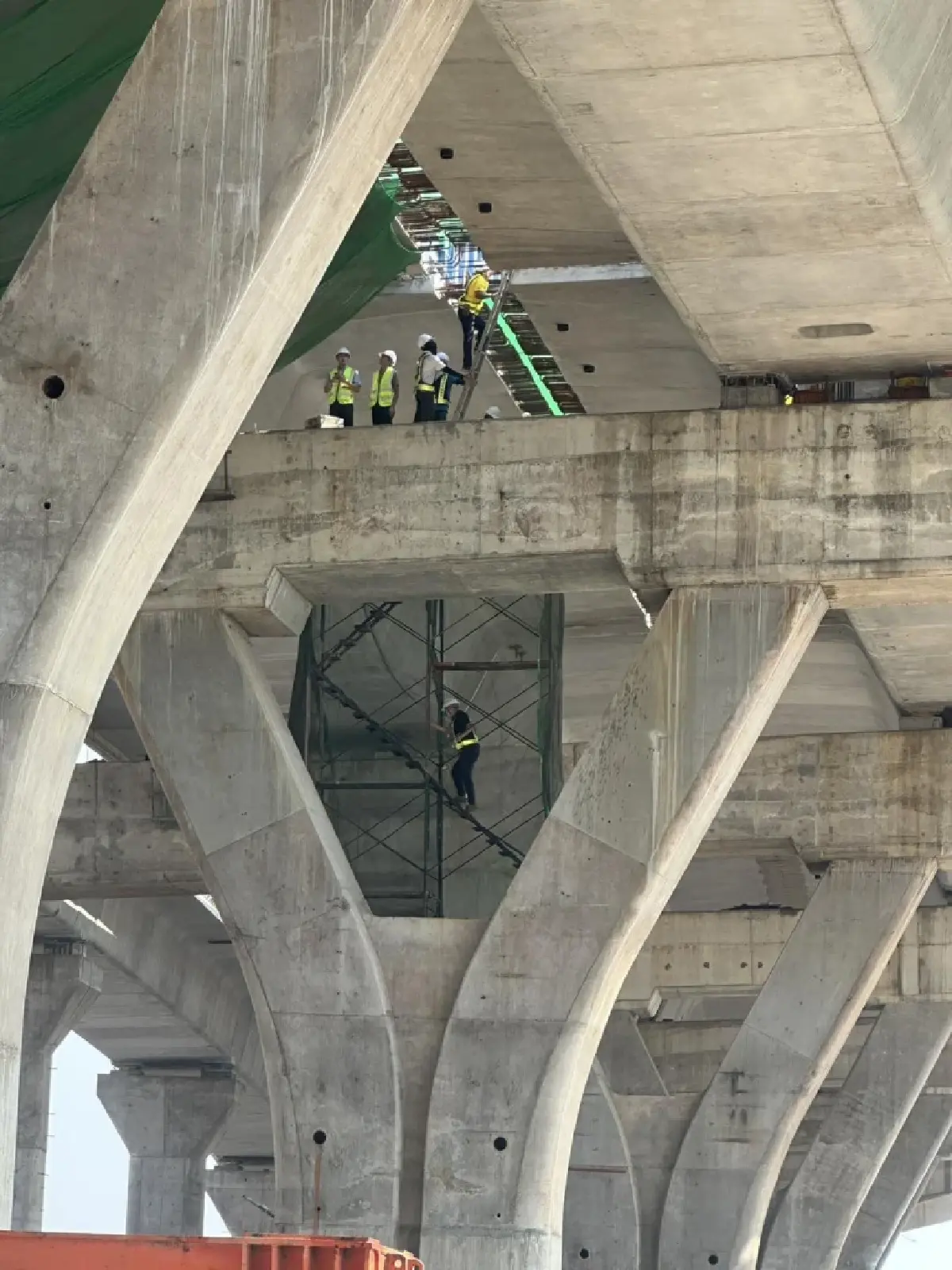 กรมทางหลวง กางแผน 5 มิติ รื้อสะพานพระราม 2 หลังเหตุเครน M82 ถล่ม