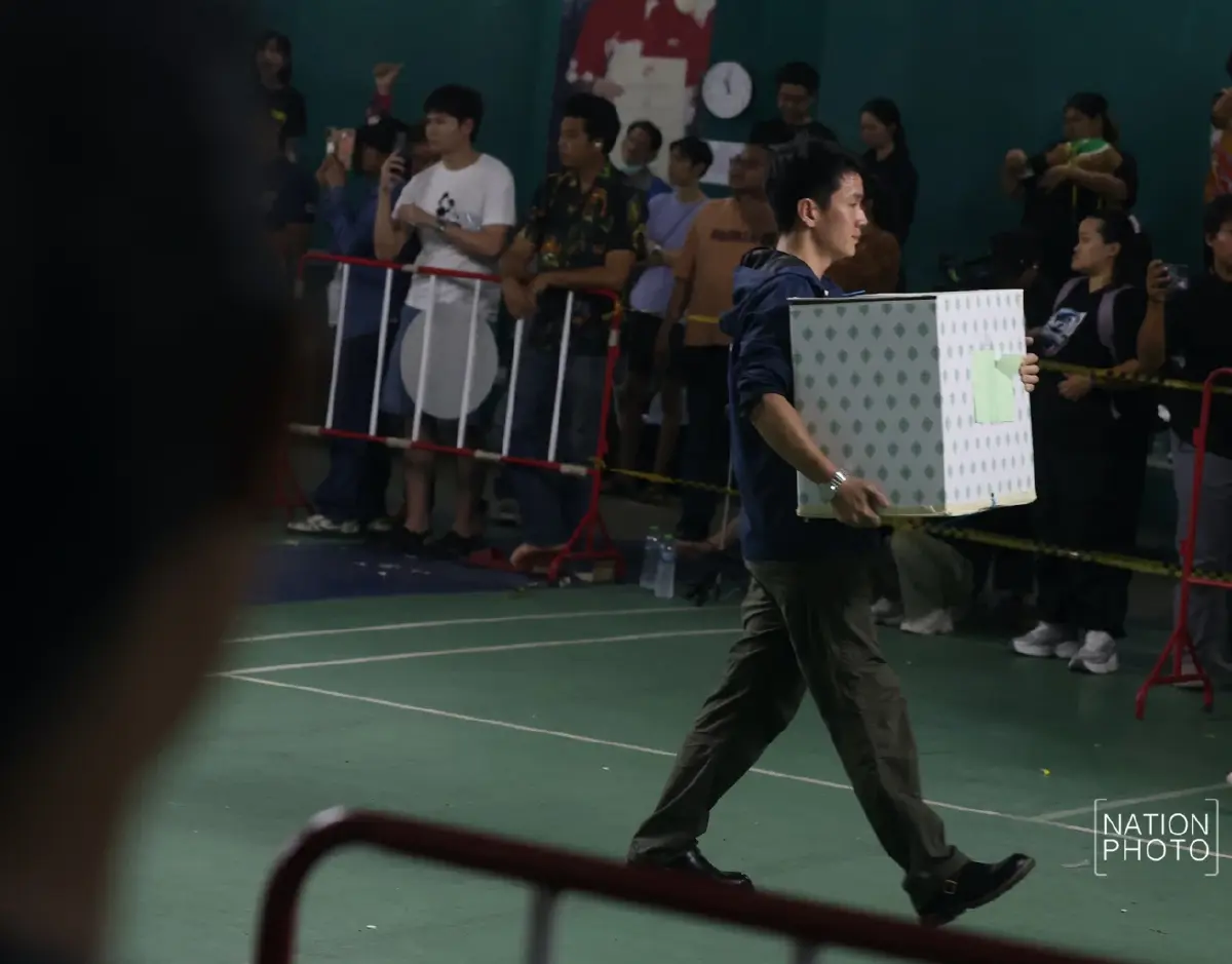 เดือดเลือกตั้ง ปชช.ตะโกน ขี้โกง สนั่นวินาทีขนหีบบัตรชลบุรี เขต 1