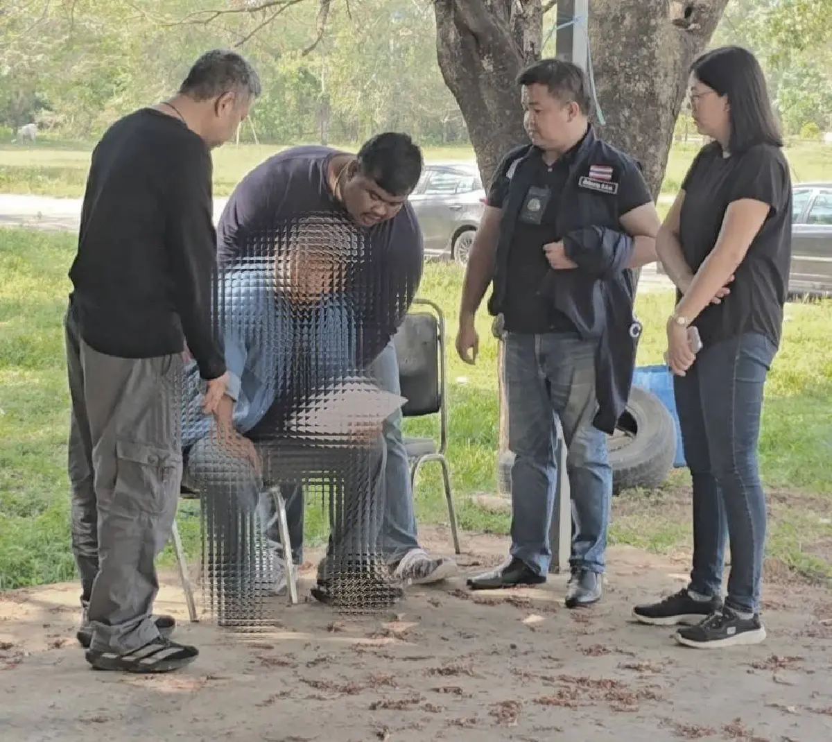 บุกจับ 'คนมีสี' ข้าราชการ ยักยอก 'ทองคำ' น้ำหนัก 10 บาท