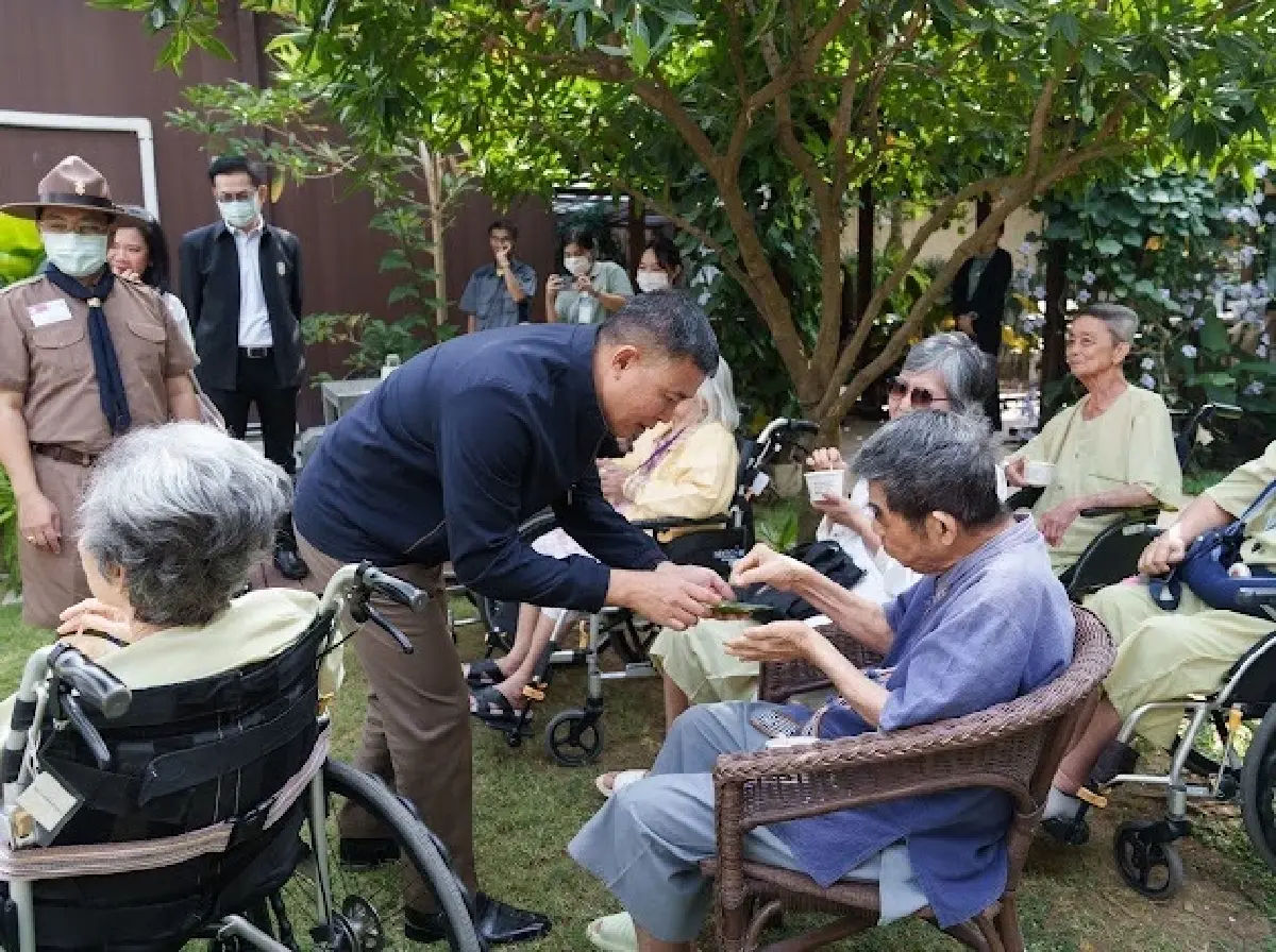 'กลุ่มนกหัวขวาน' วปอ. 68 ลงพื้นที่ราชบุรี ชงยกระดับคุณภาพชีวิตผู้สูงอายุ