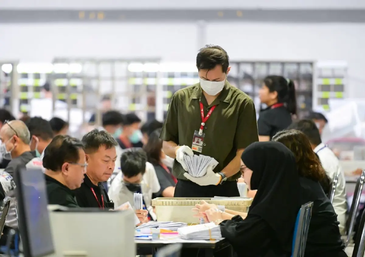ไปรษณีย์ไทยจับมือกกต. กงสุล–สตช. เปิดคัดแยกบัตรเลือกตั้งล่วงหน้า คุมเข้มความปลอดภัยทุกขั้นตอน