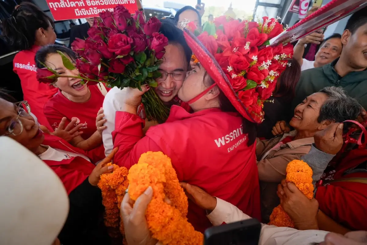 เดิมพันเพื่อไทย ‘ตั้งรัฐบาล’  ปลุกพลัง‘แดงอีสาน’อัปแต้ม