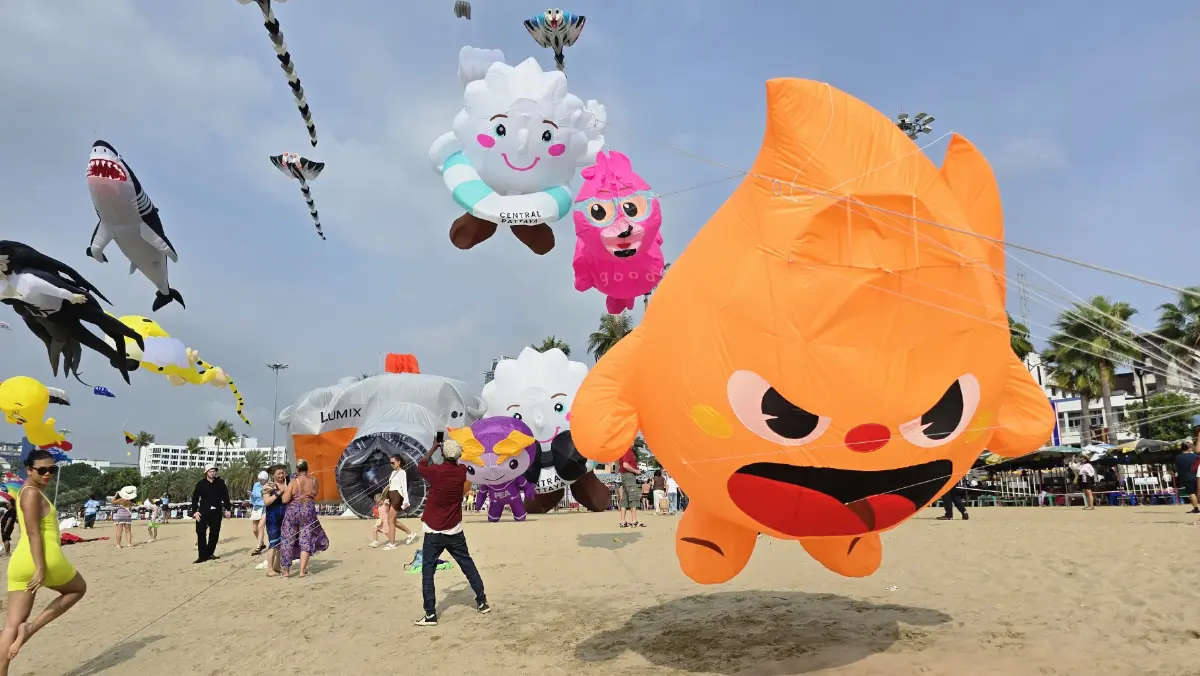 เริ่มแล้ว ‘เทศกาลว่าวนานาชาติ’  PATTAYA INTERNATIONAL KITE ON THE BEACH 2026 ถึงวันที่ 1 มี.ค. 69
