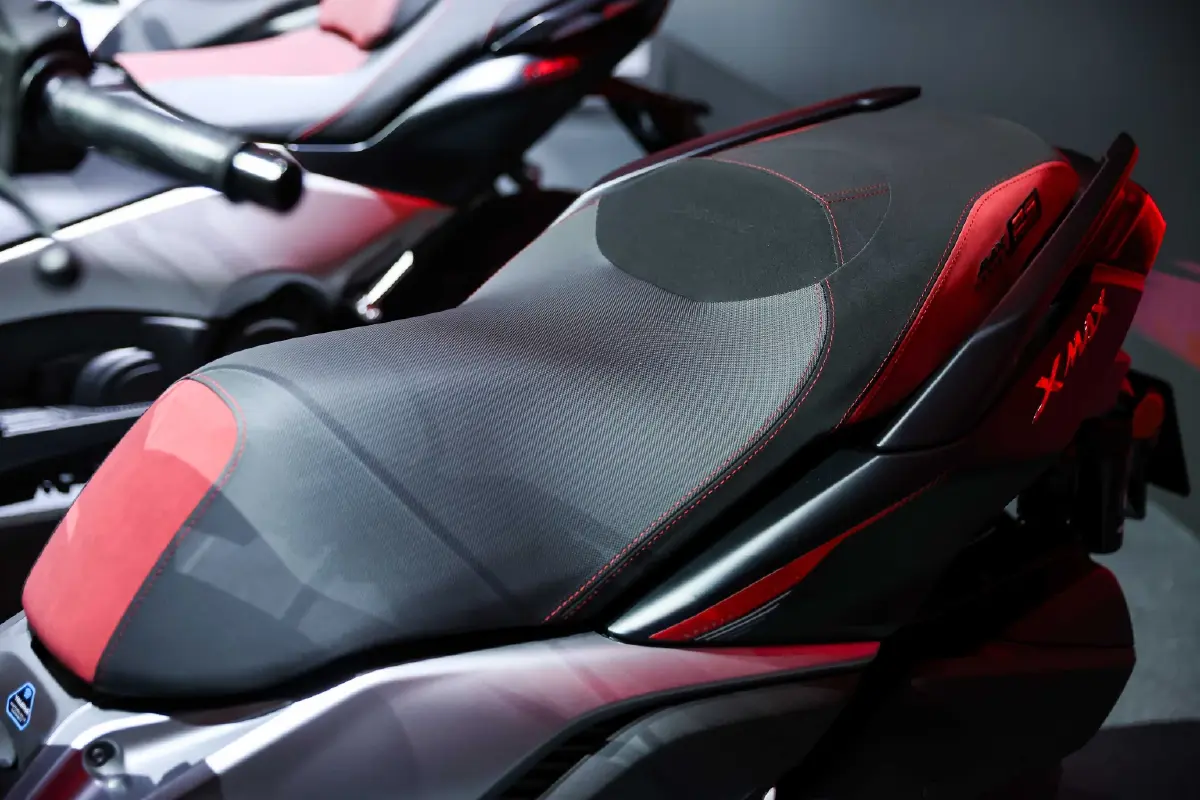  ยามาฮ่า ลุย เอที เพิ่มรุ่นเริ่มต้น FAZZIO ขยับ MAX Series  YAMALUBE