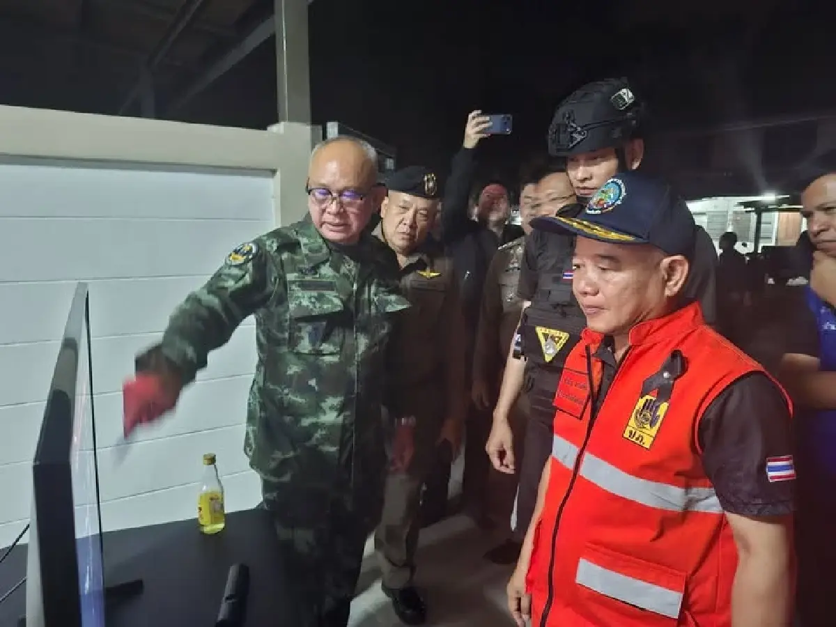 สรุปเหตุระเบิดคลังแสง ตชด.21 สุรินทร์ EOD เร่งกู้ซาก RPG ตกค้าง