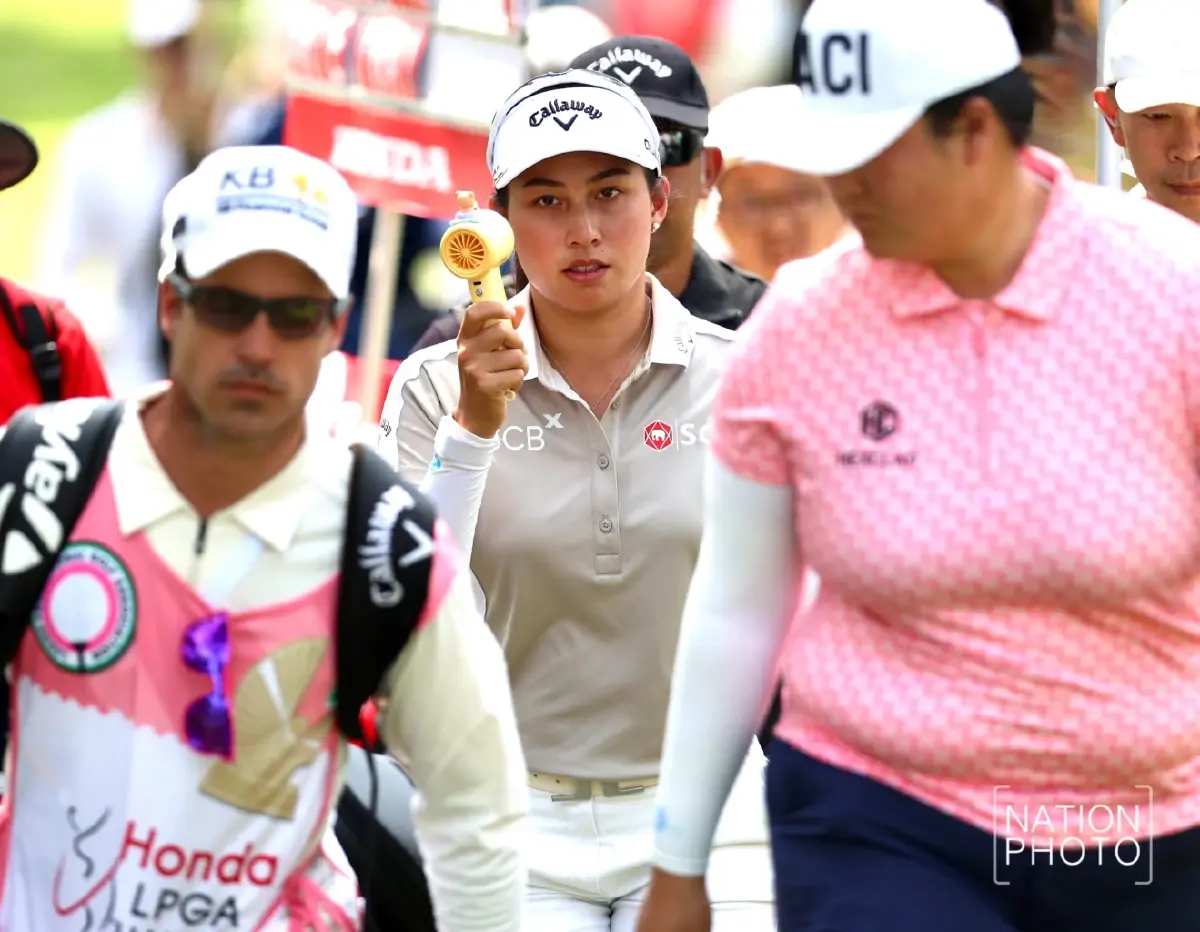 'โปรพราว' ผงาดนำวันแรก กอล์ฟฮอนด้า แอลพีจีเอ ไทยแลนด์ 'เม-จีโน่' รั้งอันดับ 6 ร่วม