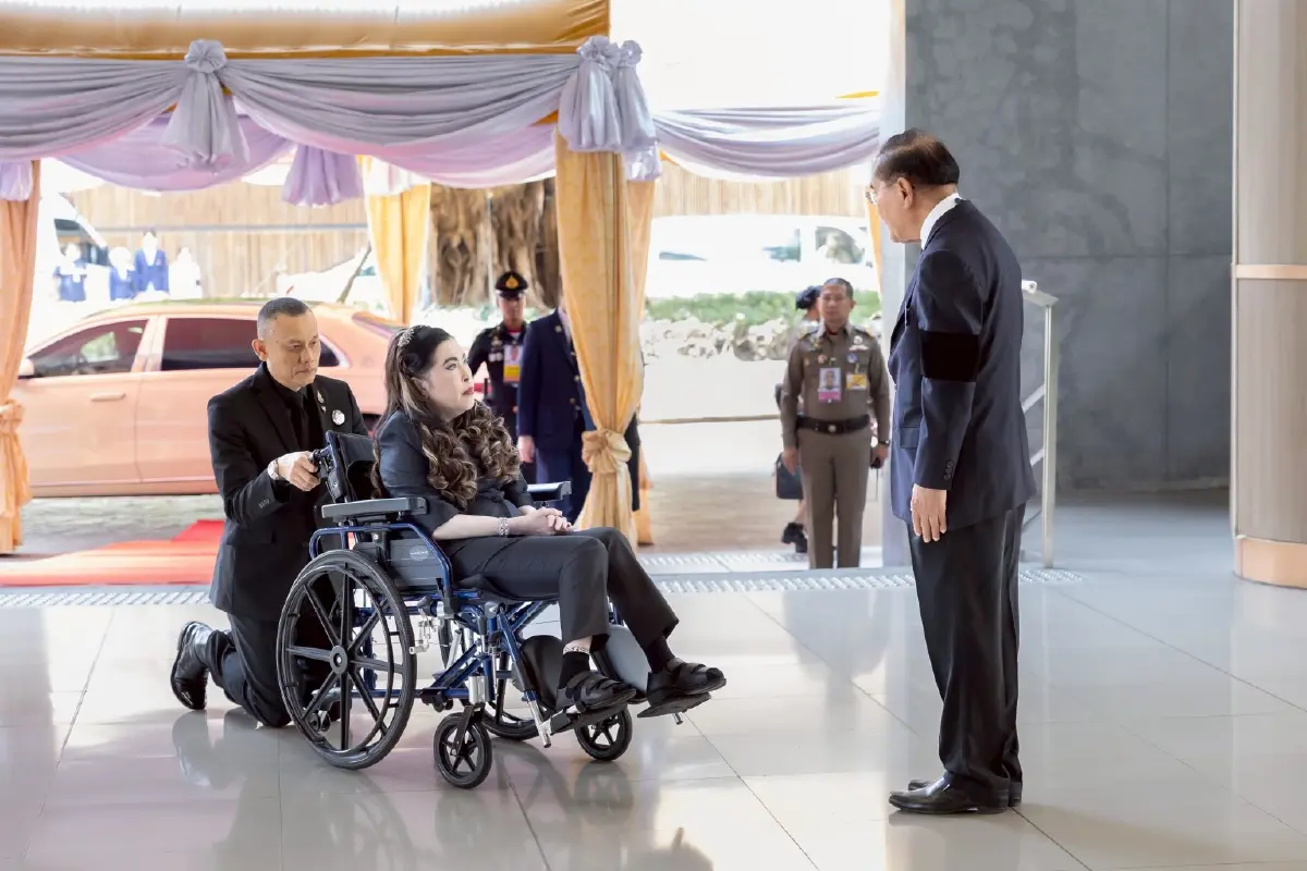 กรมพระศรีสวางควัฒนฯ ทรงบรรยายพิเศษ 'การเกิดมะเร็ง' แก่ นศพ.ปี 3