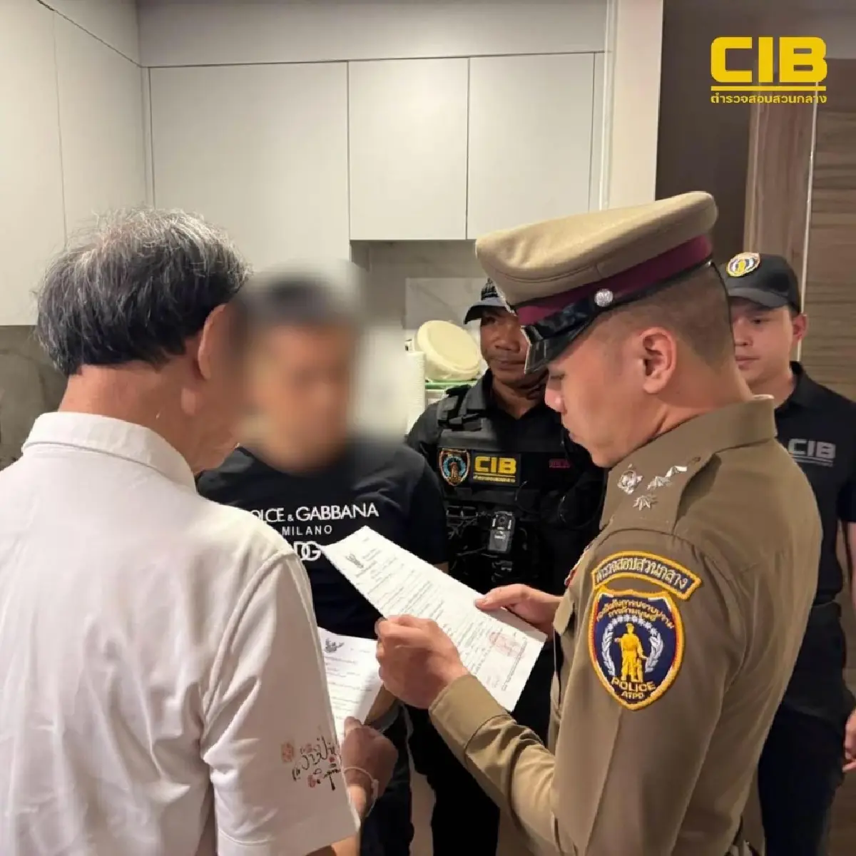 จับผู้ร้ายข้ามแดนที่ห้วยขวาง บังคับเด็กขายตัว หนีกบดานไทย