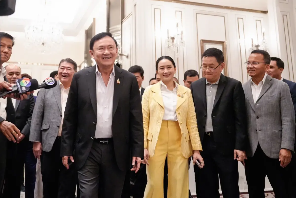 ชัยชนะ ‘รัฐพันลึก’ กด‘เพื่อไทย’  บทเรียนใหญ่ ‘ทักษิณ’วางมือ?