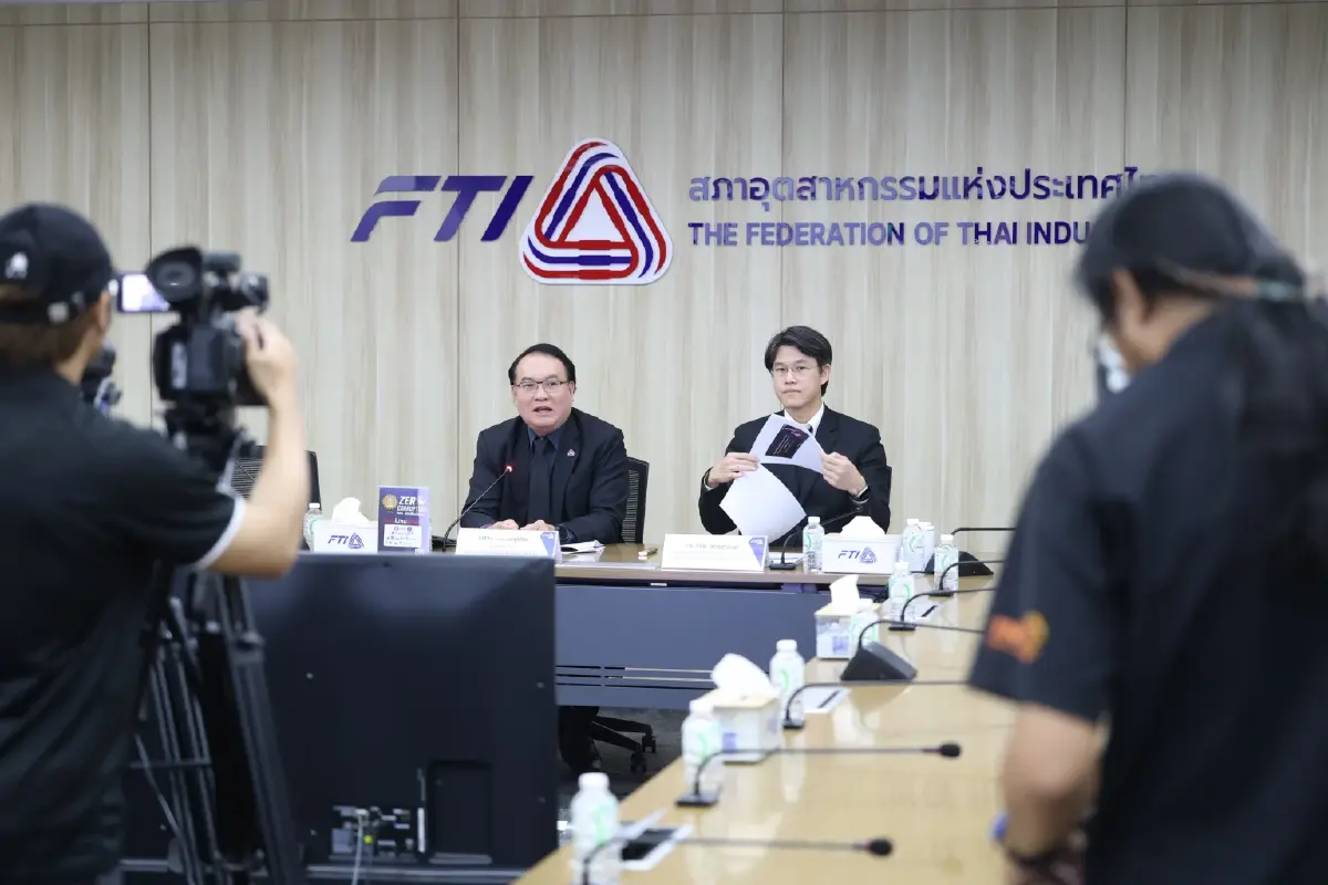 ดัชนีเชื่อมั่นอุตฯ ฟื้นแต่ยังเสี่ยง 'ส.อ.ท.' เตือนบาทแข็ง-งบรัฐช้า ฉุด GDP