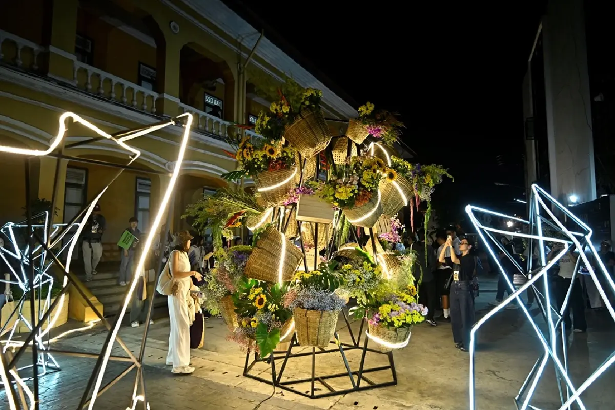 BKKDW2026 นักเรียนสวนกุหลาบ 'รอดไปด้วยกัน' กับชุมชนปากคลองตลาด