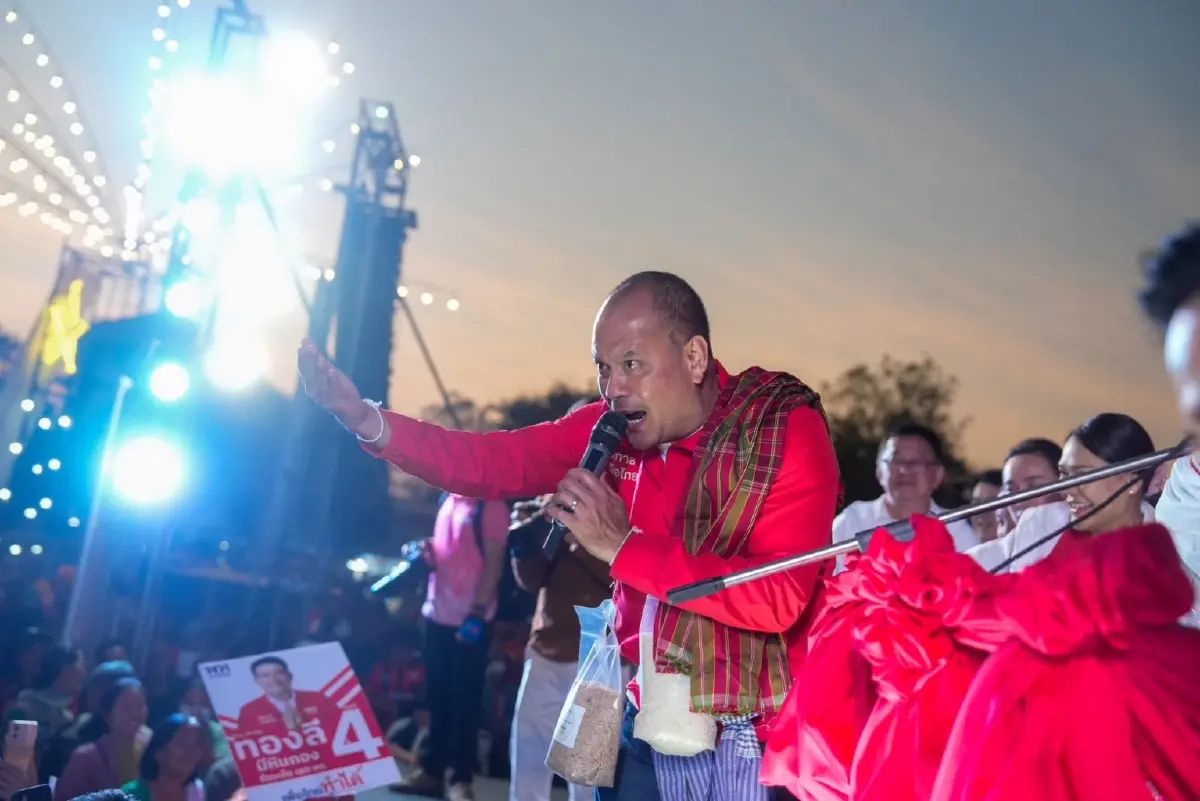 ‘เพื่อไทย‘ปิดท้ายปราศรัยอีสาน 16 เวที ส่ง ‘ยศชนัน’ นั่งนายกฯ