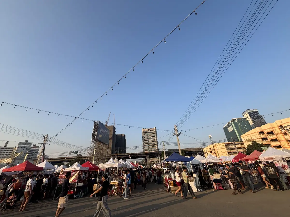 เปิดวันแรก ตลาดเซฟวันโก บางนา ร้านดังเพียบ ดูเส้นทางเลี่ยงรถติด