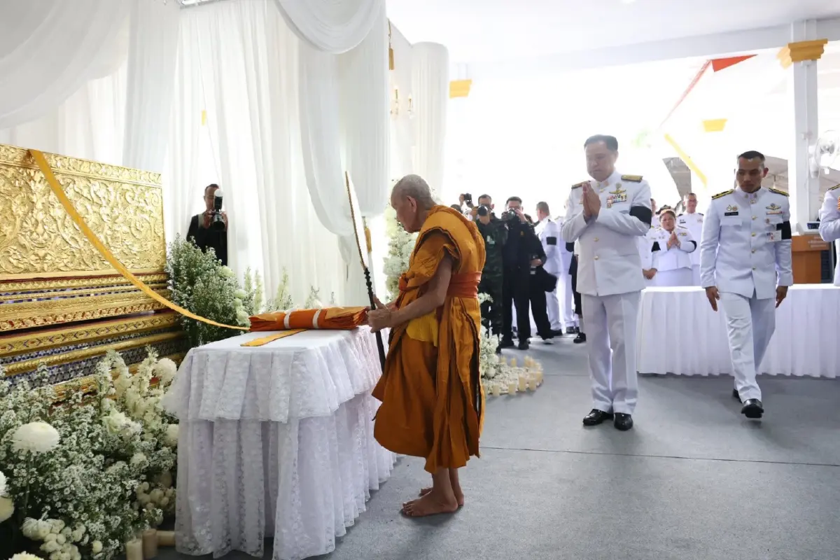 สดุดีครูผู้เสียสละ พระราชทานเพลิงศพ ผอ.โรงเรียนพะตงประธานคีรีวัฒน์ จ.สงขลา