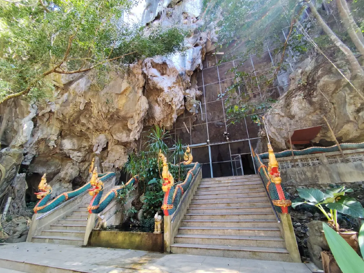 นานๆ ที ที่...แม่สอด