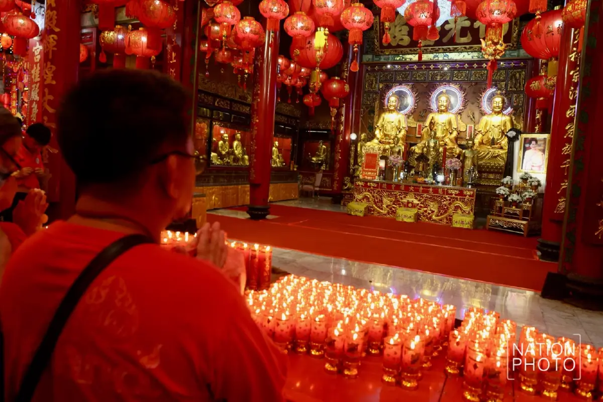 ตรุษจีน 2569 วัดเล่งเน่ยยี่ เยาวราช​ คนแน่น แห่ไหว้ขอพรสิ่งศักดิ์สิทธิ์เสริมสิริมงคล