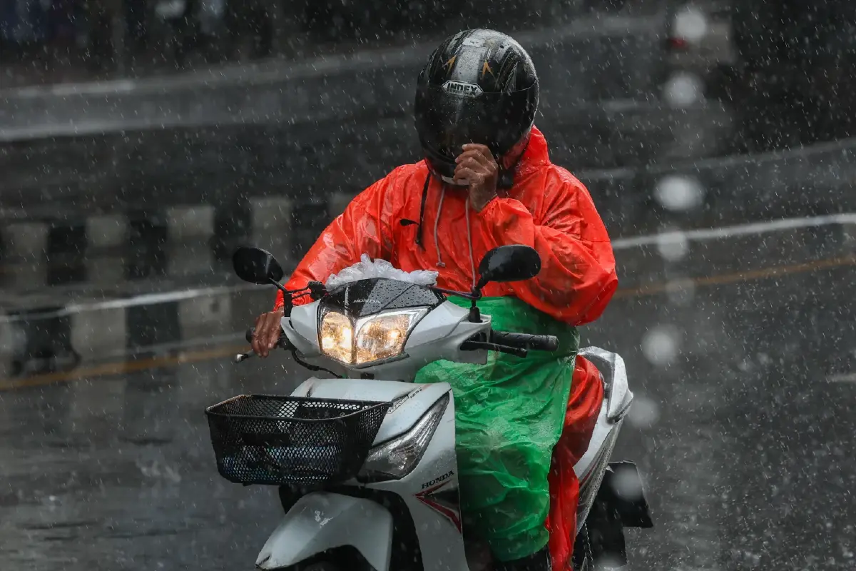 แปรปรวนหนัก ทั่วไทยเจอทั้งฝน-หนาว-ร้อนจัด พายุฤดูร้อน ลูกแรกจ่อ