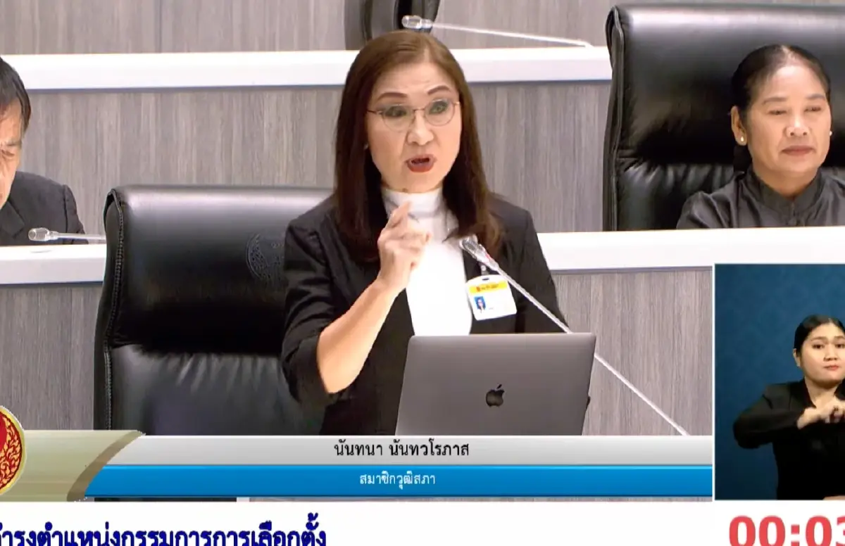 'สว.' ห่วงวิกฤติศรัทธา 'กกต.' ขอชะลอเห็นชอบ '2 กกต.' ใหม่