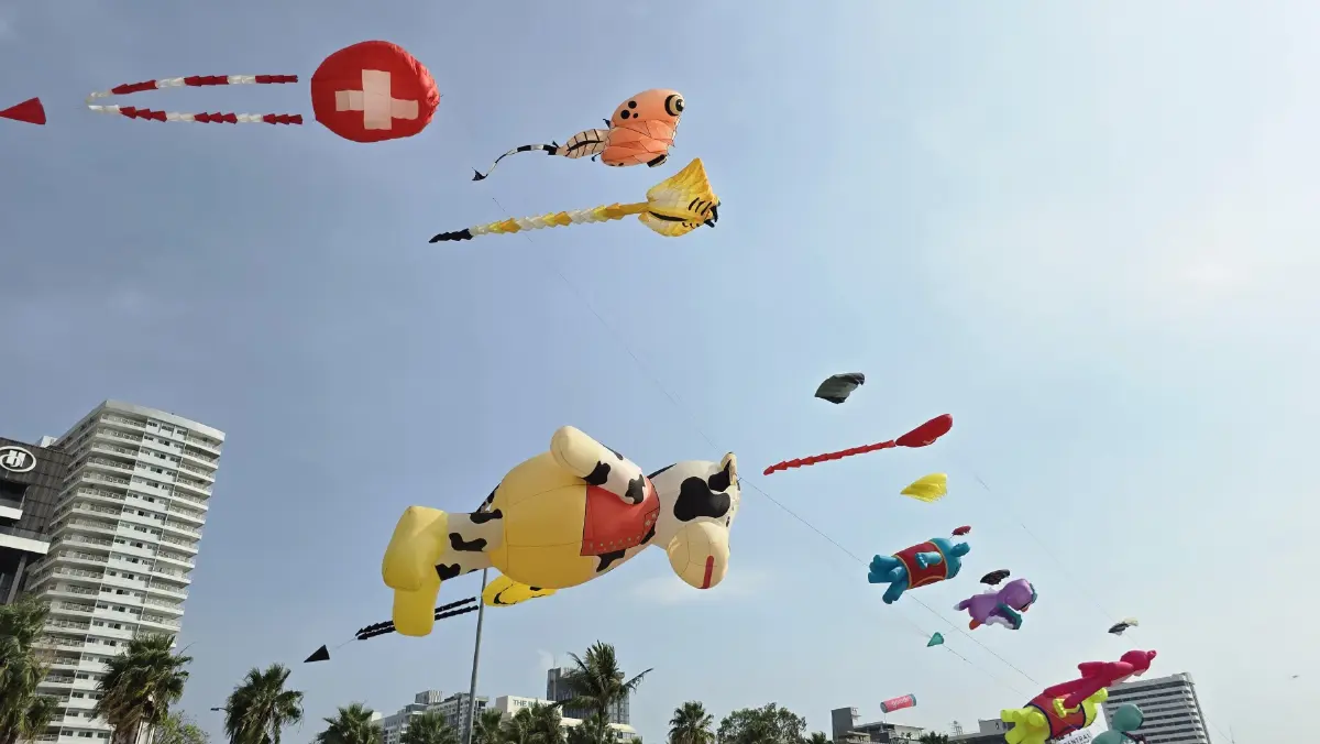 เริ่มแล้ว ‘เทศกาลว่าวนานาชาติ’  PATTAYA INTERNATIONAL KITE ON THE BEACH 2026 ถึงวันที่ 1 มี.ค. 69