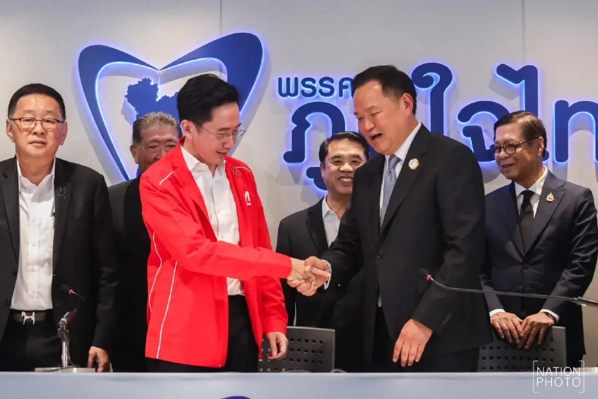 ชัยชนะ ‘รัฐพันลึก’ กด‘เพื่อไทย’  บทเรียนใหญ่ ‘ทักษิณ’วางมือ?