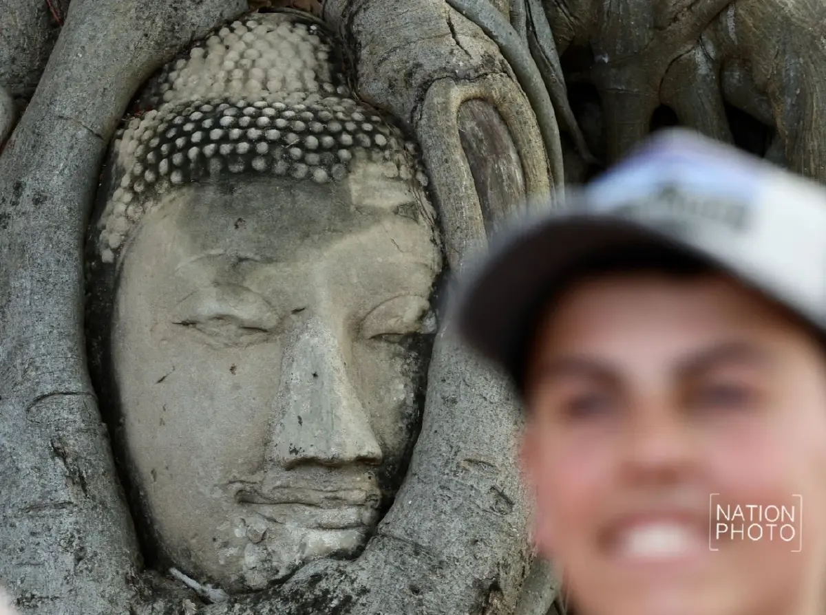 ป้าอยุธยา บุกวัดมหาธาตุ ประกาศศักดา เศียรพระในรากไม้ ของแท้ต้องไทย