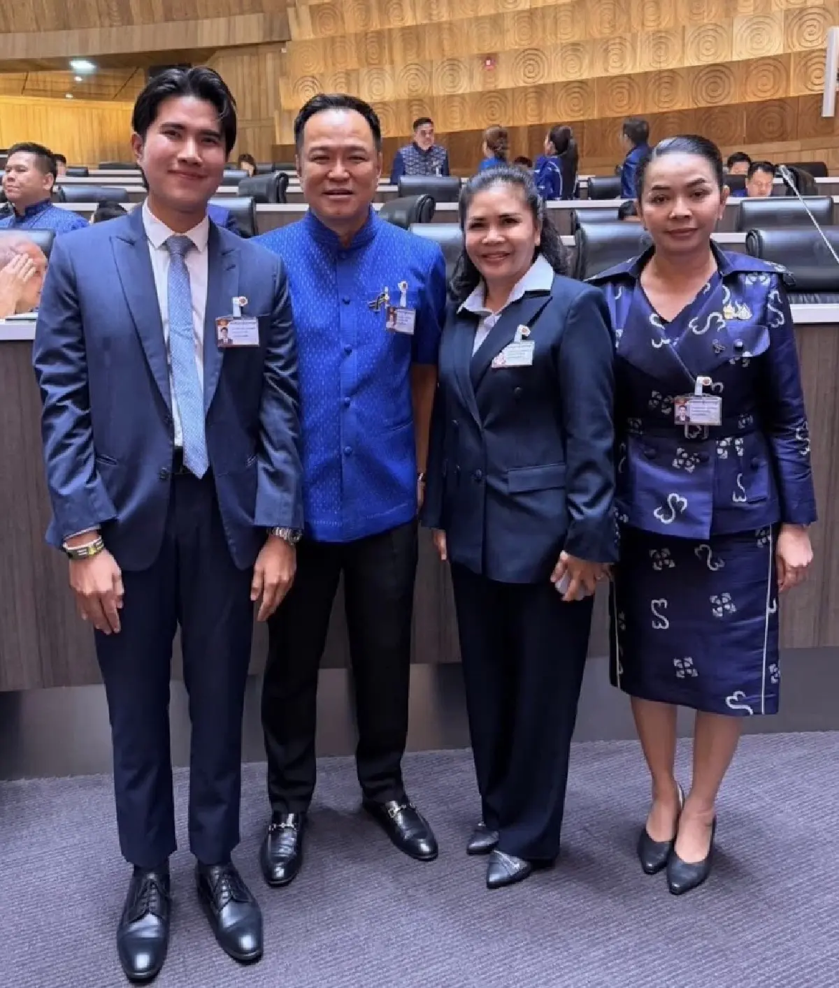 แผลเก่า 'แป้งมัน-เนวิน' จับตา 'เจ๊รวย' ไพ่ลับลบอดีต