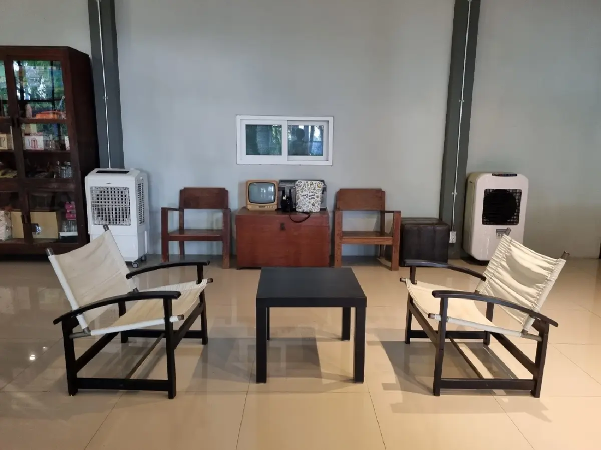 ลำปางสโลว์ไลฟ์ จิบกาแฟอุ่นที่ Hug Cup, Start Up และหม้อก๋า