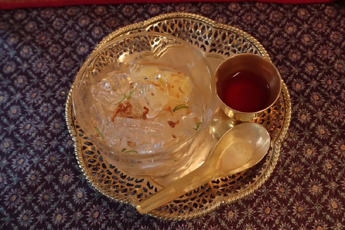 ชิม ‘ข้าวแช่’ บ้านวรรณรัตน์หลาน ‘แม่ศิริบางลำพู’ สูตรดั้งเดิม