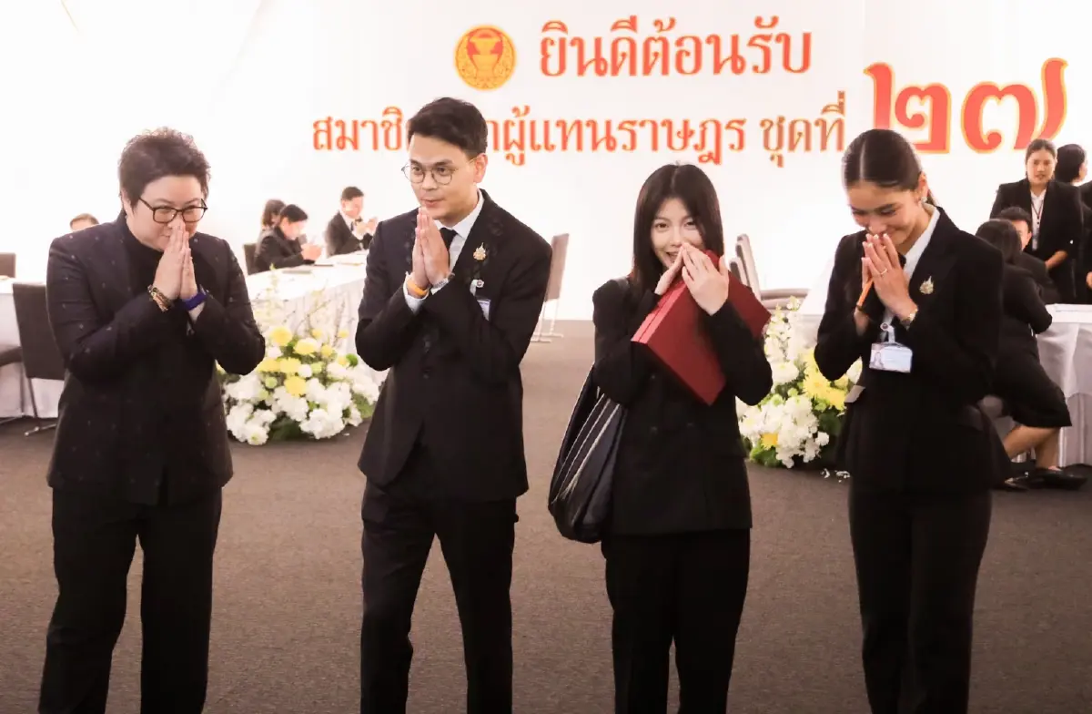 สแกน ‘ร่างกฎหมาย’ ค้างท่อ  เมื่อ 'รัฐสภาสีน้ำเงิน' คุมเกม