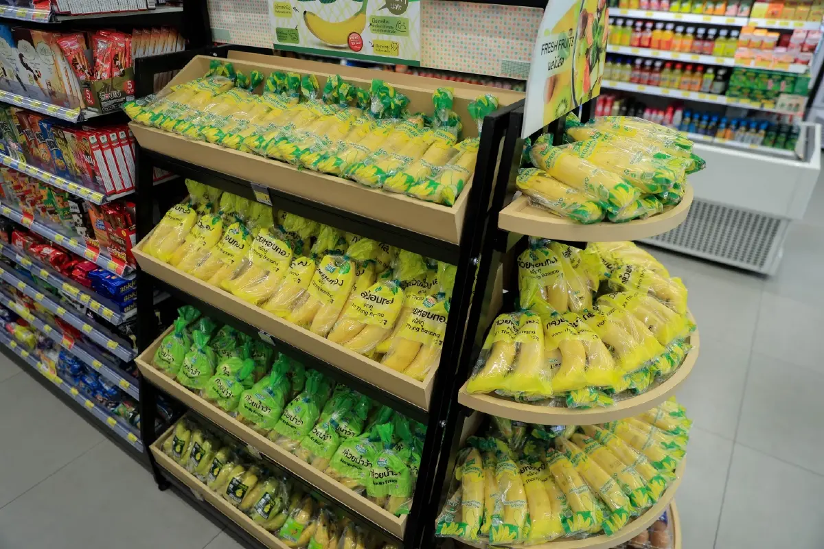 เจาะลึก 'กล้วยหอมทอง' 200 ล้านลูกในเซเว่นฯ เบื้องหลังรายได้ที่มั่นคงที่เกษตรกรเลือกได้